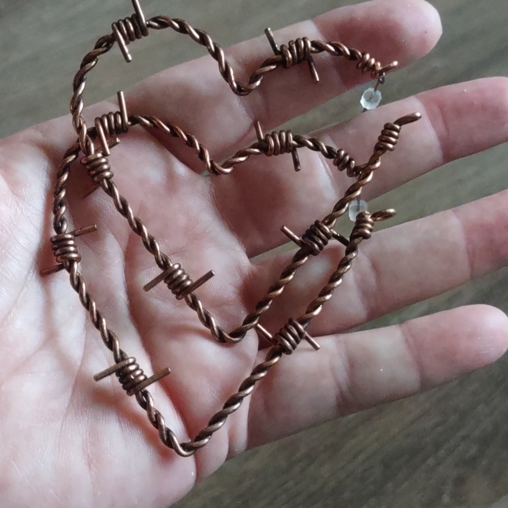 Heart Barbed Wire Earrings ❤️